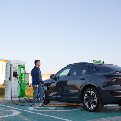 OKKO IS EXPANDING SERVICES FOR ELECTRIC CARS: NETWORK OF ULTRA FAST CHARGERS INITIALLY INTRODUCED ON MAJOR HIGHWAYS