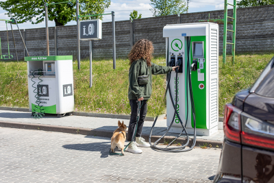 OKKO NETWORK INSTALLED +6 FAST CHARGING STATIONS FOR ELECTRIC VEHICLES